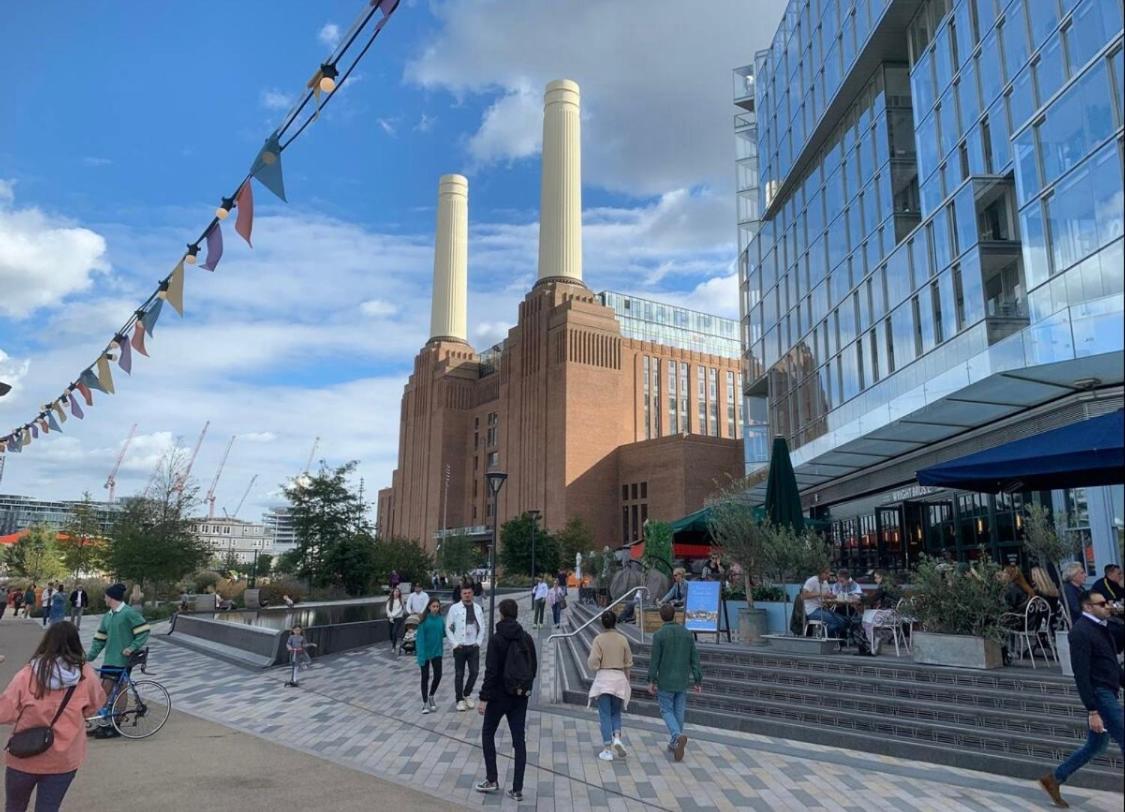 Central Location! Double Bedroom 2 Mins Walk From Battersea Power Underground Station! Londres Exterior foto